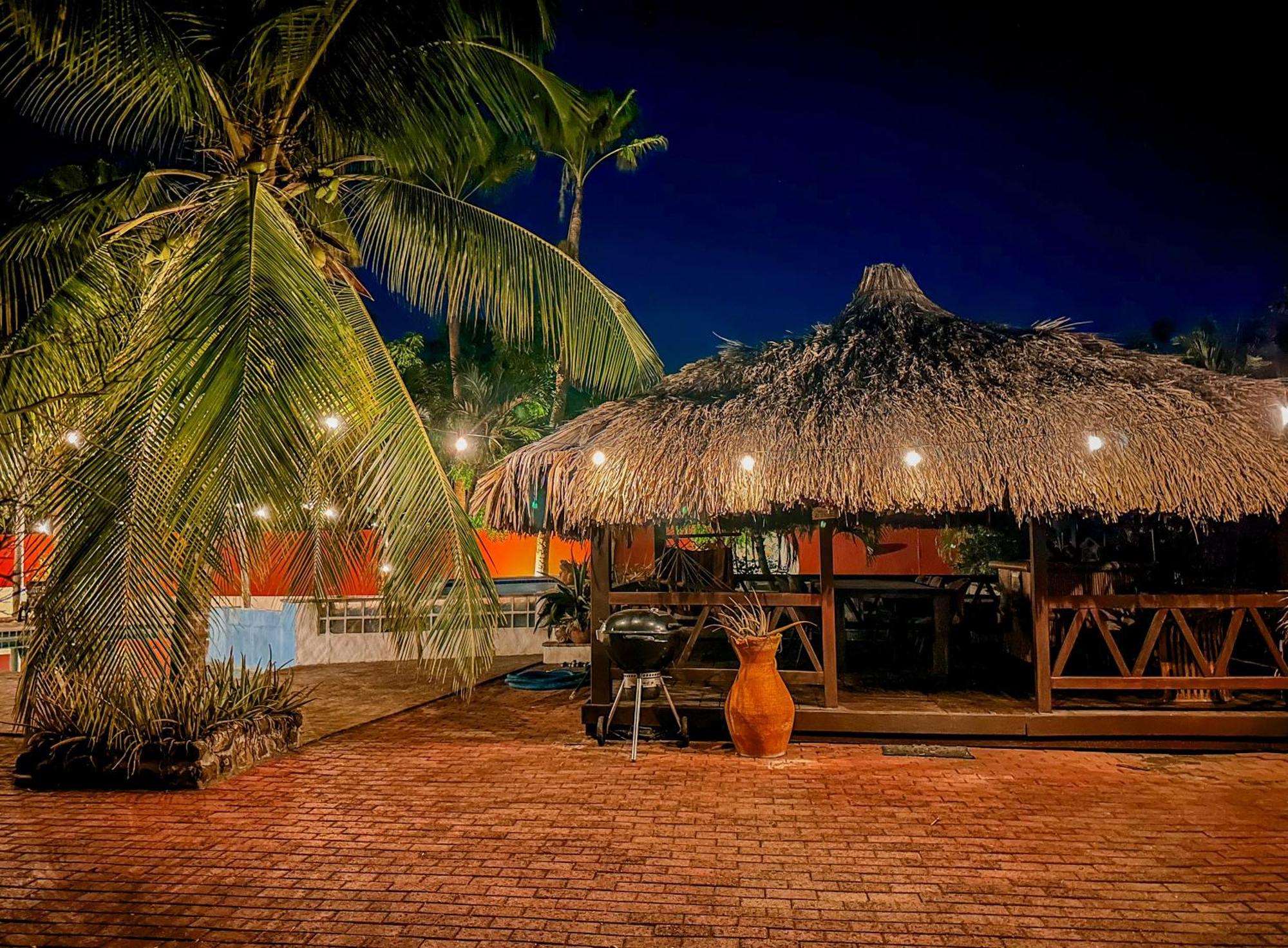 Woodstock Palmresort Curacao Willemstad Exterior photo